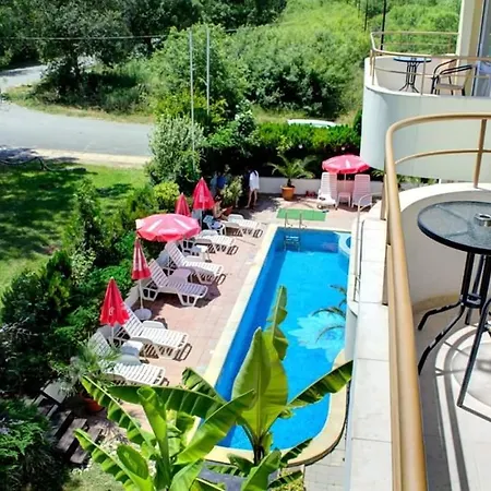 Feniks 호텔 로제넷츠