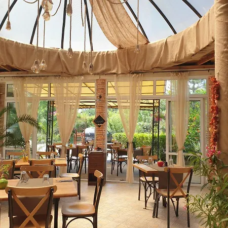 Feniks Hotel Lozenets