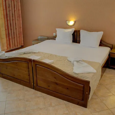 Ξενοδοχείο Feniks