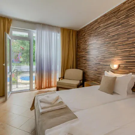 Hotel Feniks Łozenec
