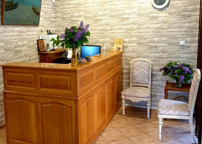 Feniks 酒店 洛泽内茨